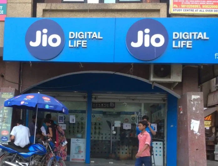 Reliance Jio Launch Jio Plus postpaid Family plans: Price, benefits and more
