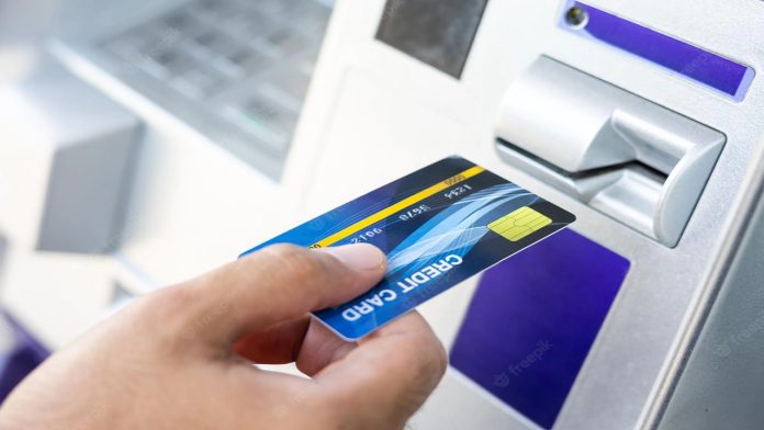 ATM card holders Big News! Insurance cover up to Rs 20,00000 is available on ATM card for free, know how to claim ATM card holders Big News! Insurance cover up to Rs 20,00000 is available on ATM card for free, know how to claim