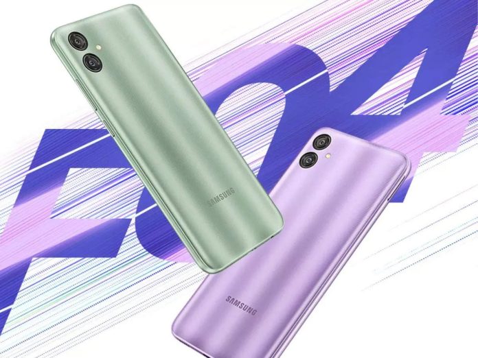 Samsung launched 8 GB phone on Flipkart for just Rs 7499. Battery will last for 3 days Samsung launched 8 GB phone on Flipkart for just Rs 7499. Battery will last for 3 days